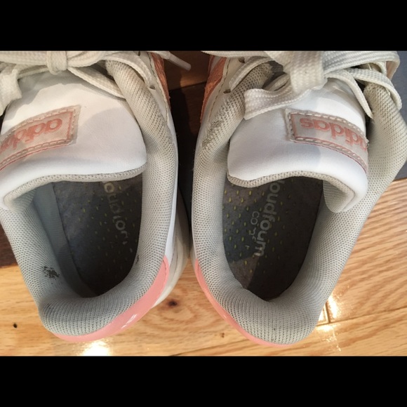 Adidas Cloadfoam shoes size 6.5 - Picture 10 of 10